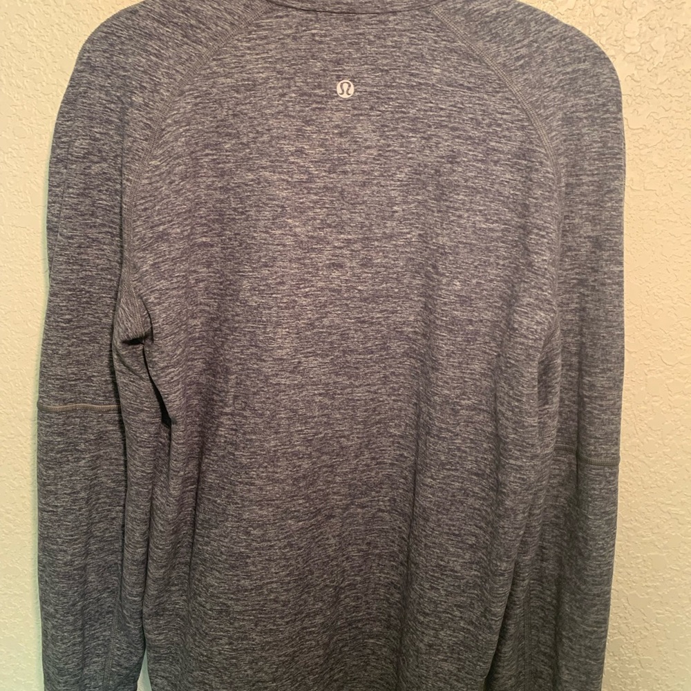 Men’s lululemon 1/4 zip pullover - Picture 2 of 2